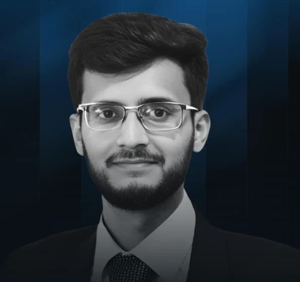 Team member portrait 5